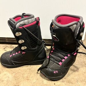 Women's Prion Black and Pink Snowboard Boots